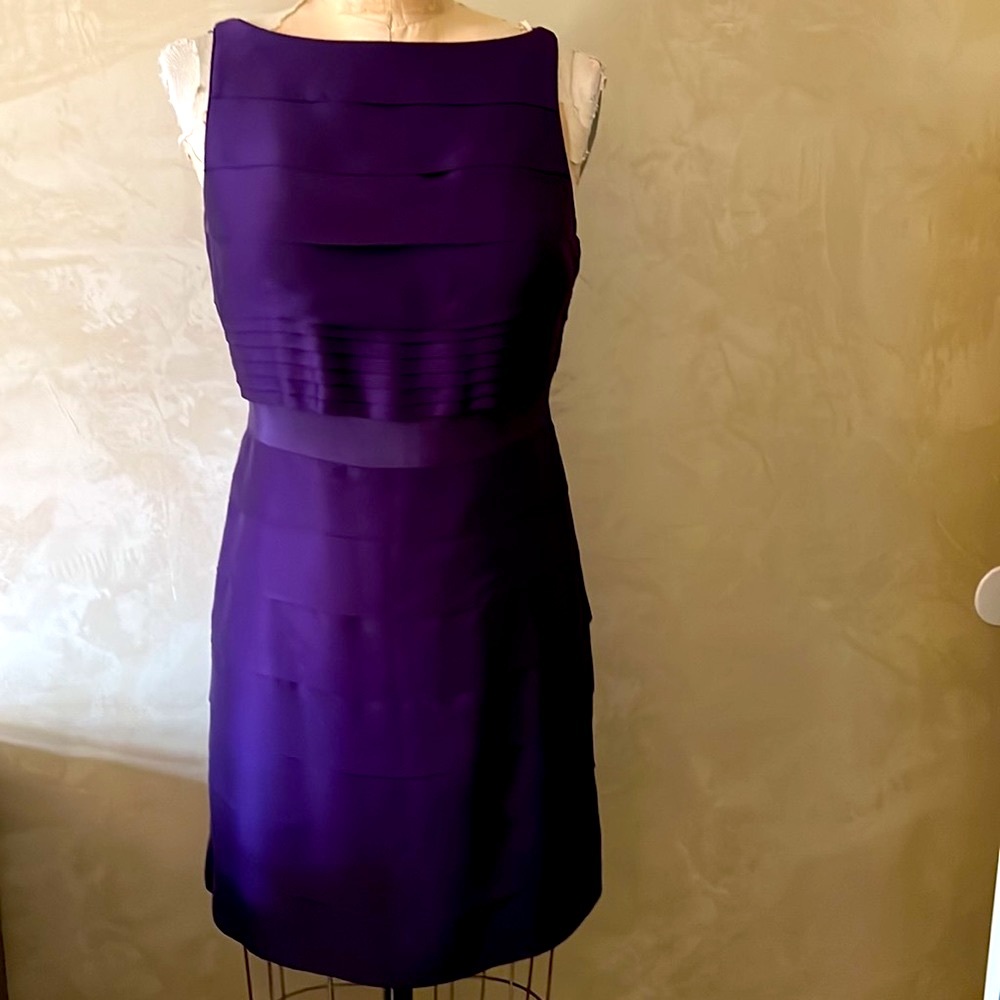 BANANA REPUBLIC TIRED SILK DRESS